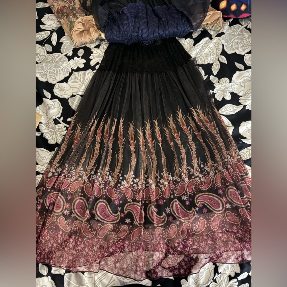 Lace - long skirt - black and burgundy with Paisley print